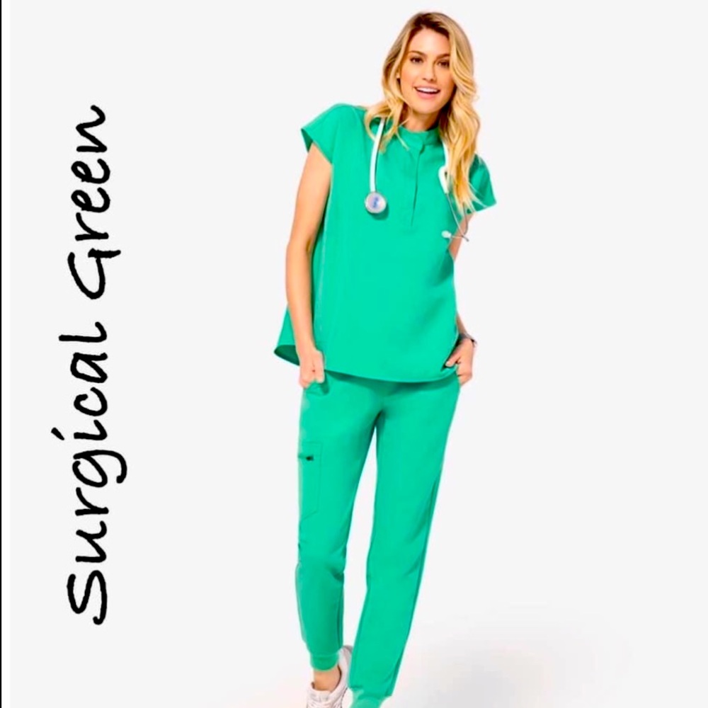 ISO SURGICAL GREEN ZAMORAS SIZE SMALL AND RAFAELA SIZE XXS OR XS
